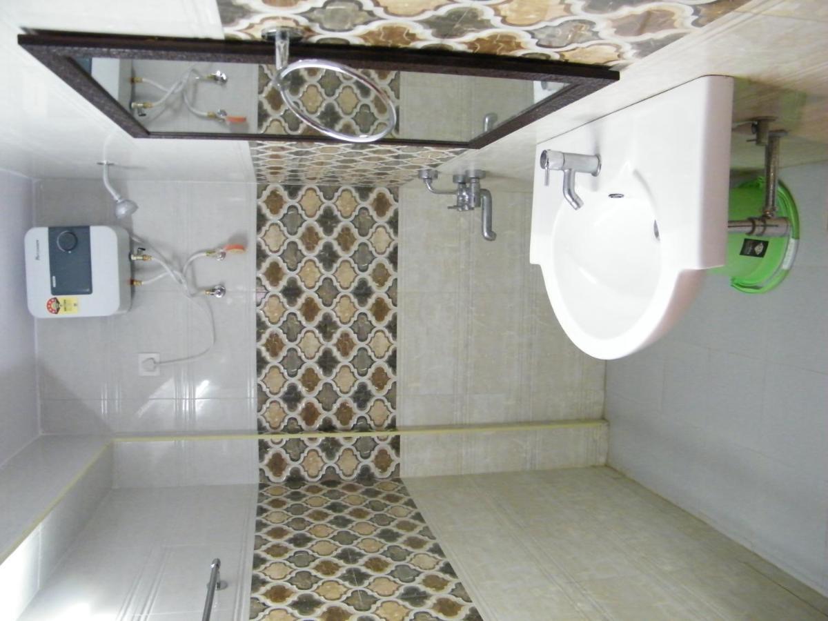 The White House Residency Hotel Chennai Exterior foto